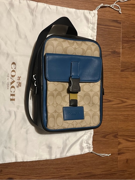 Coach Other - Coach sling bag
